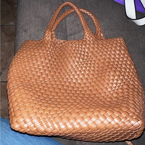 Like new, Woven tote bag with detachable clutch. Price Firm. - Picture 10 of 10